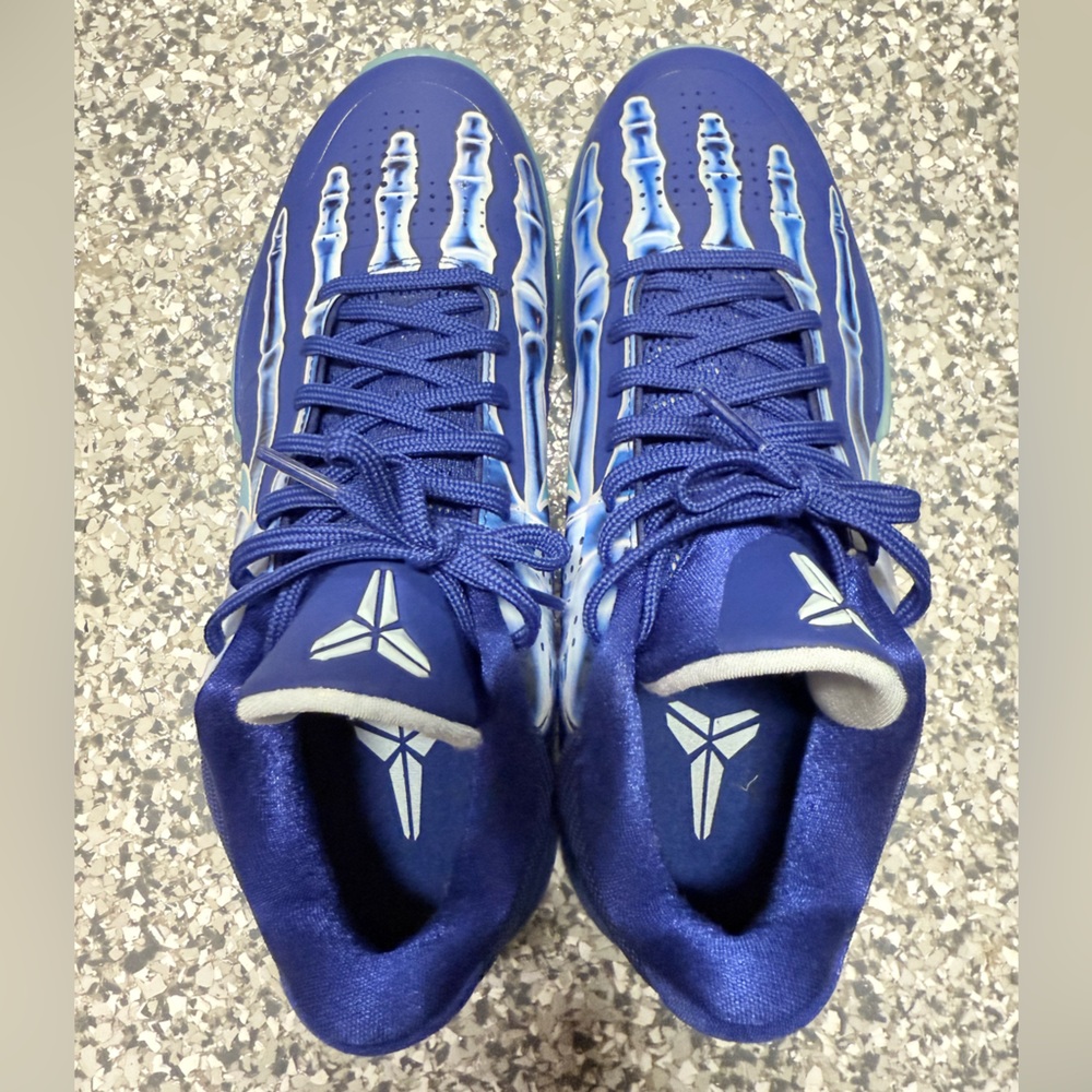 Kobe Protro 5 “X-ray “ Nike size 8